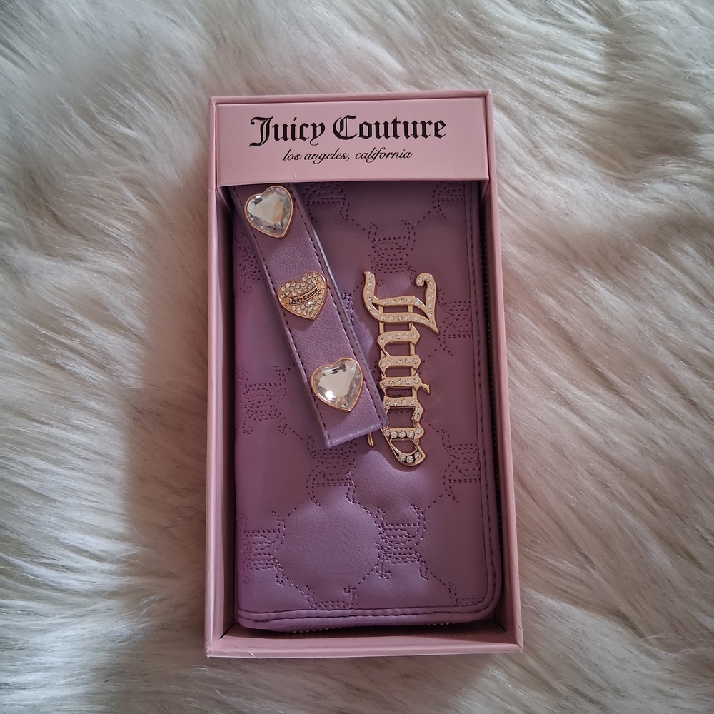 Juicy Couture Lavender Wallet with Heart Details